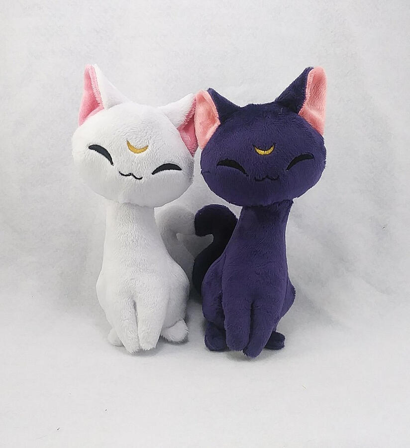 Luna & Artemis (2019) Black and white cat plushies